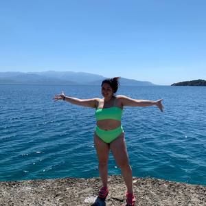 Meet your Posher, Alex